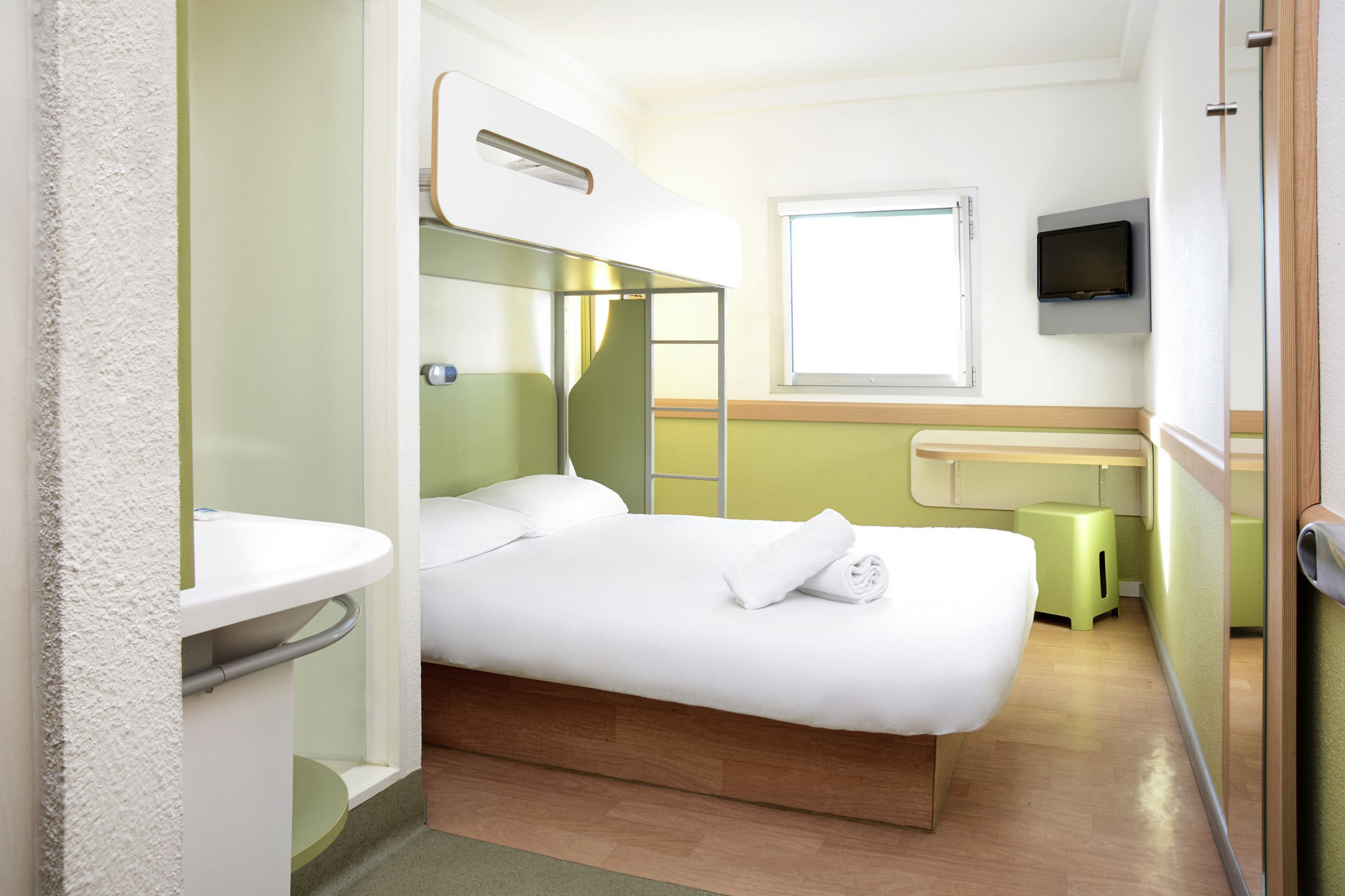 Ibis Budget Portsmouth Eksteriør billede